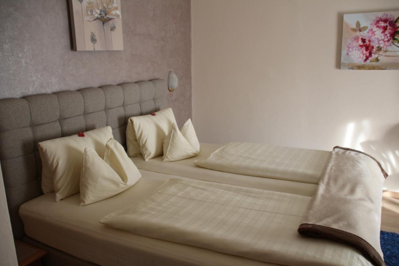 ליבניץ Hotel Lang מראה חיצוני תמונה