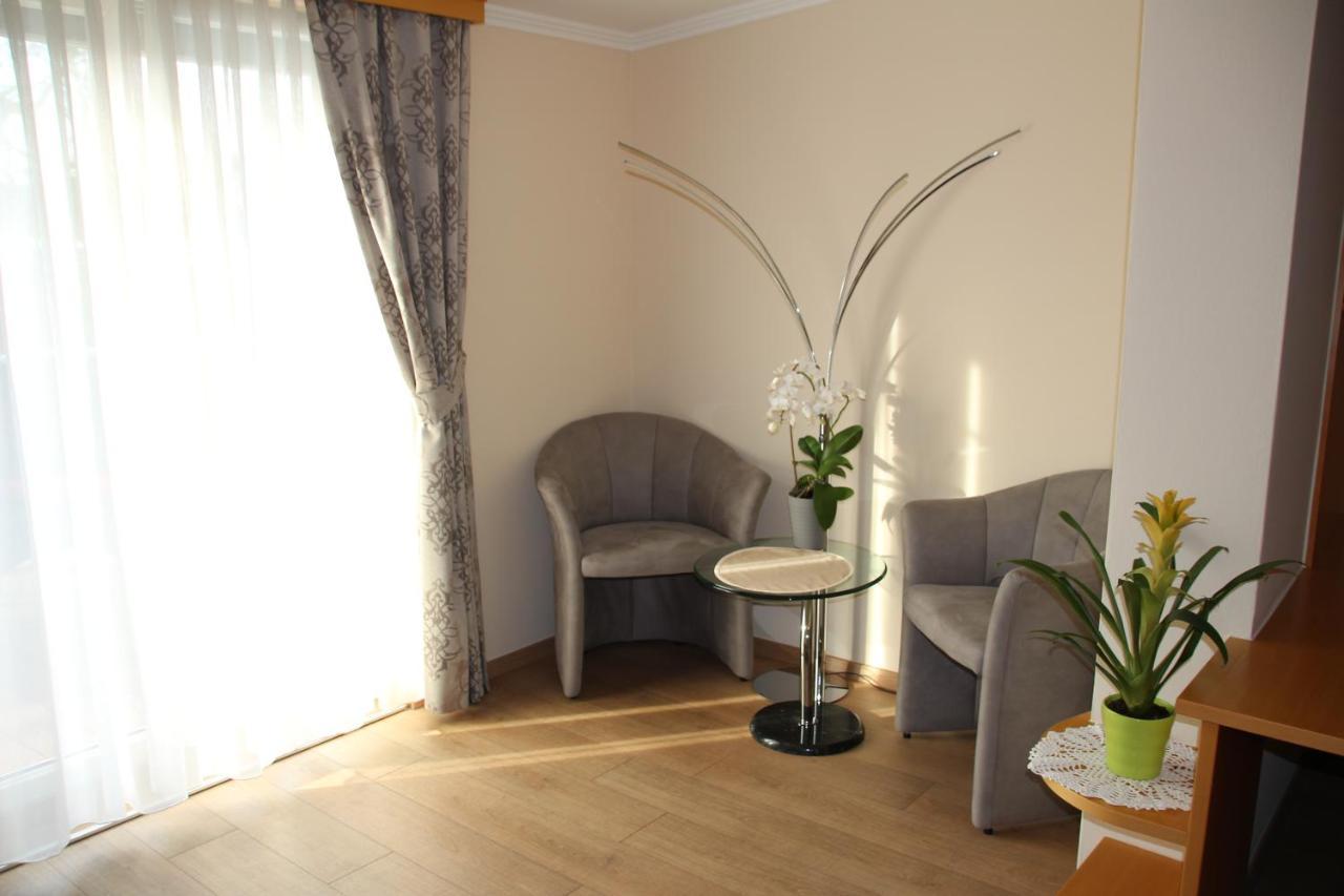ליבניץ Hotel Lang מראה חיצוני תמונה