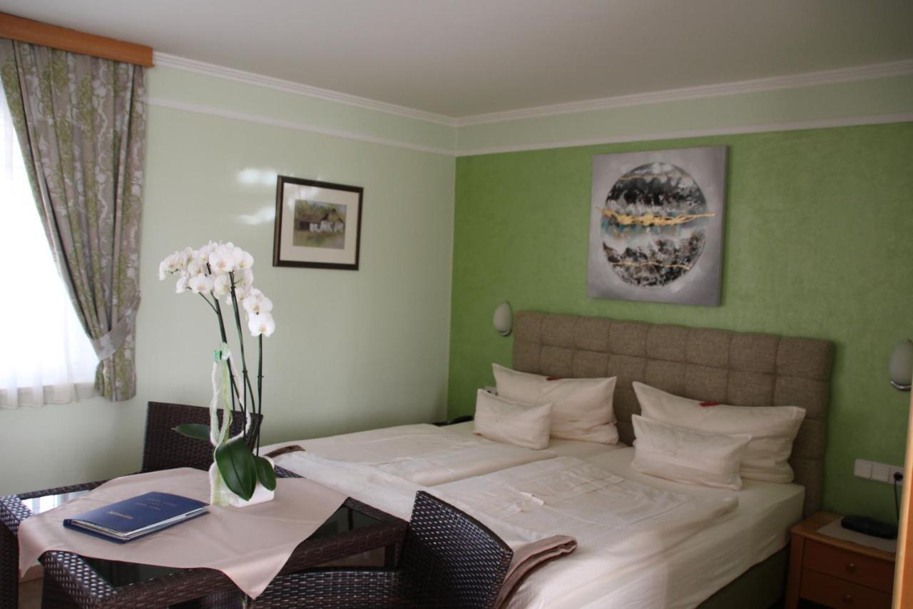ליבניץ Hotel Lang מראה חיצוני תמונה